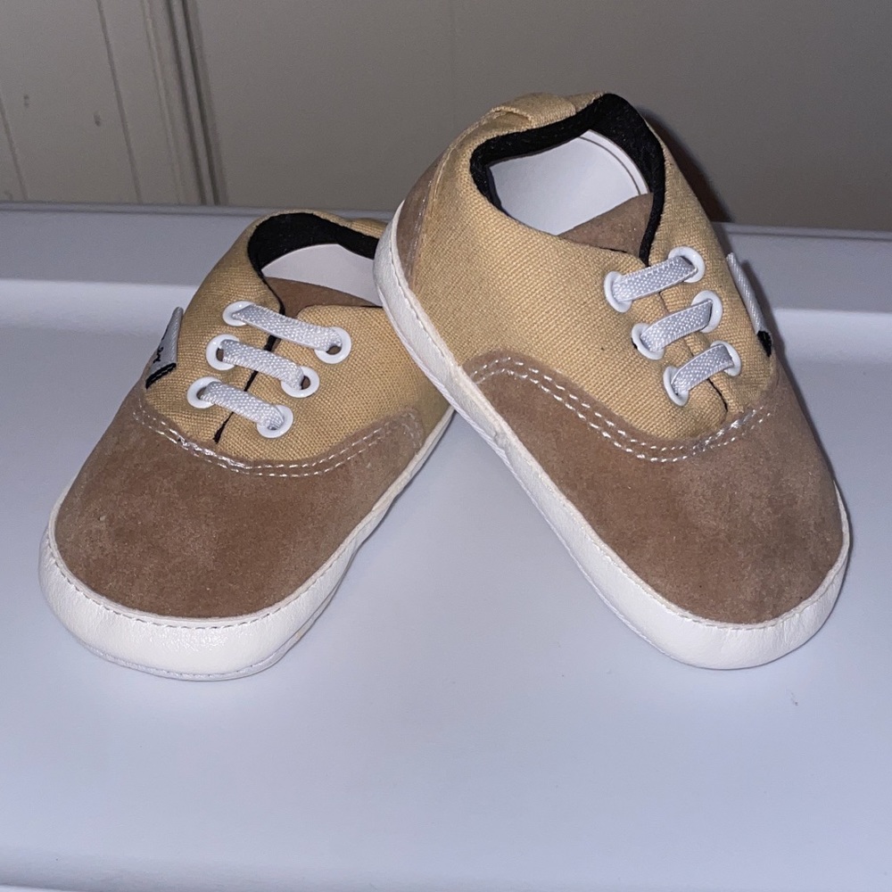 NWT TAN LOAFERS
